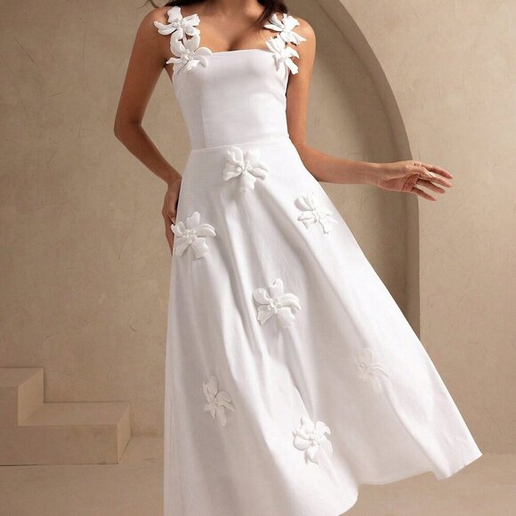 White Elegant Women's 3d Flower Sleeveless Sling Maxi Dress - Picture 6 of 8